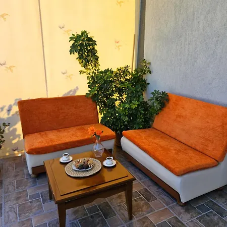 Margaret's Appartement Mesopotam